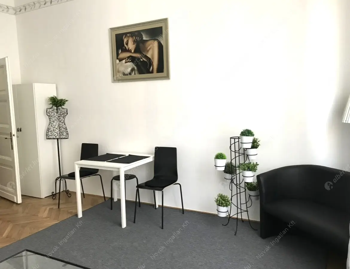 Kiadó albérlet 220000 Ft/hó áron: Budapest, V. kerület  Mérleg utca. Mérete: 28 nm, 1 szobás | Alberlet.hu - 6586580