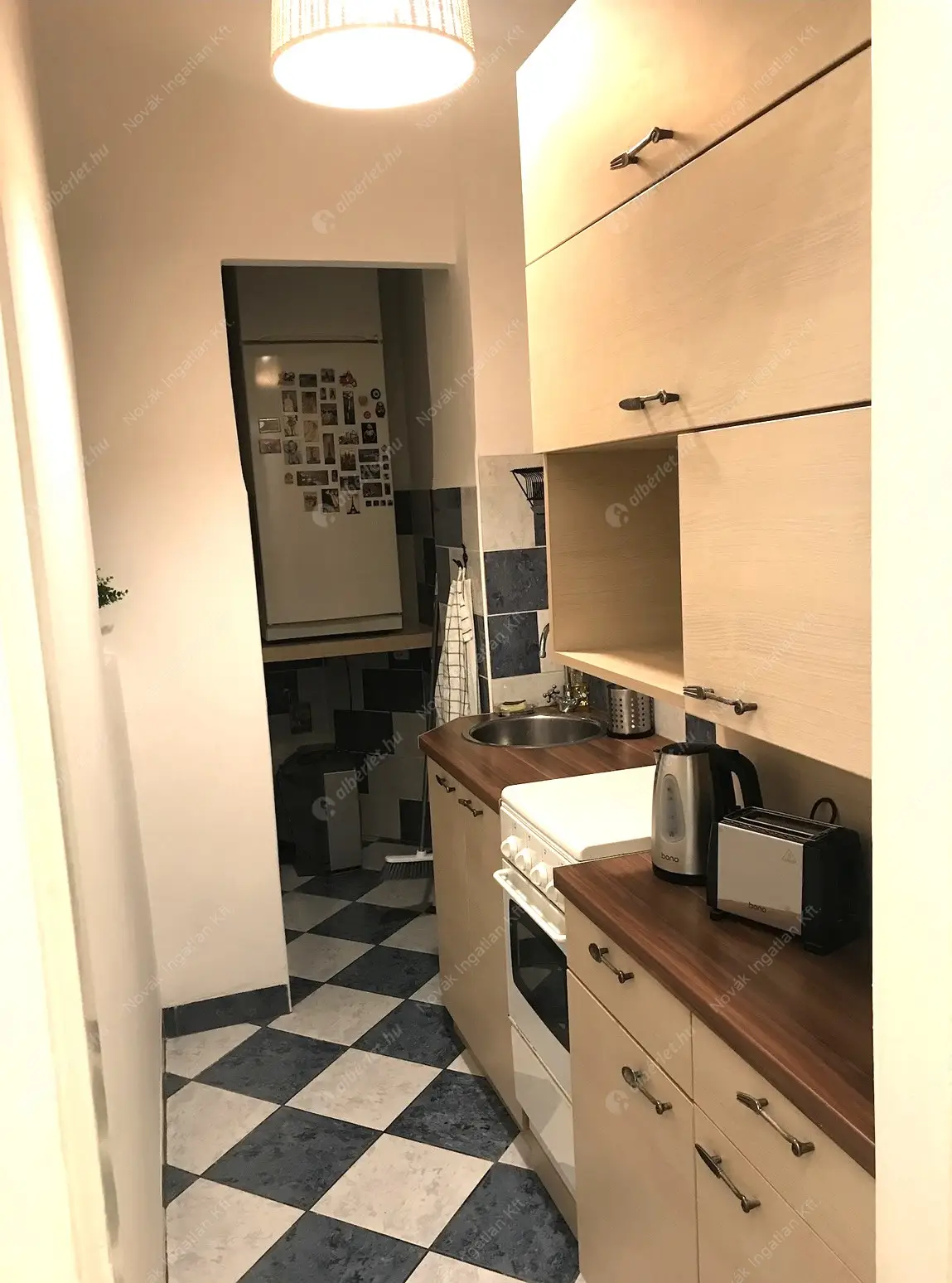 Kiadó albérlet 220000 Ft/hó áron: Budapest, V. kerület  Mérleg utca. Mérete: 28 nm, 1 szobás | Alberlet.hu - 6586582