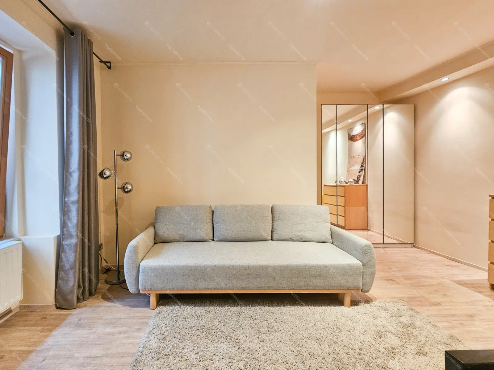 Kiadó albérlet 220000 Ft/hó áron: Budapest, V. kerület  Molnár utca. Mérete: 24 nm, 1 szobás | Alberlet.hu - 6653196