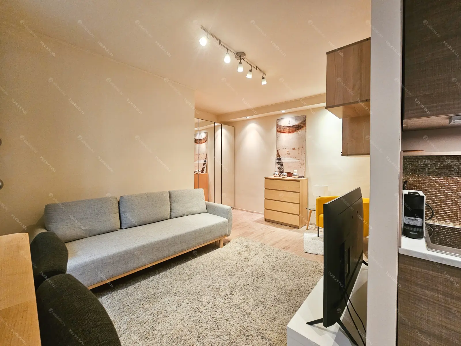 Kiadó albérlet 220000 Ft/hó áron: Budapest, V. kerület  Molnár utca. Mérete: 24 nm, 1 szobás | Alberlet.hu - 6653197