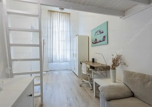 Kiadó albérlet 200000 Ft/hó áron: Budapest, V. kerület  Molnár utca. Mérete: 30 nm, 1 szobás | Alberlet.hu - 6606664