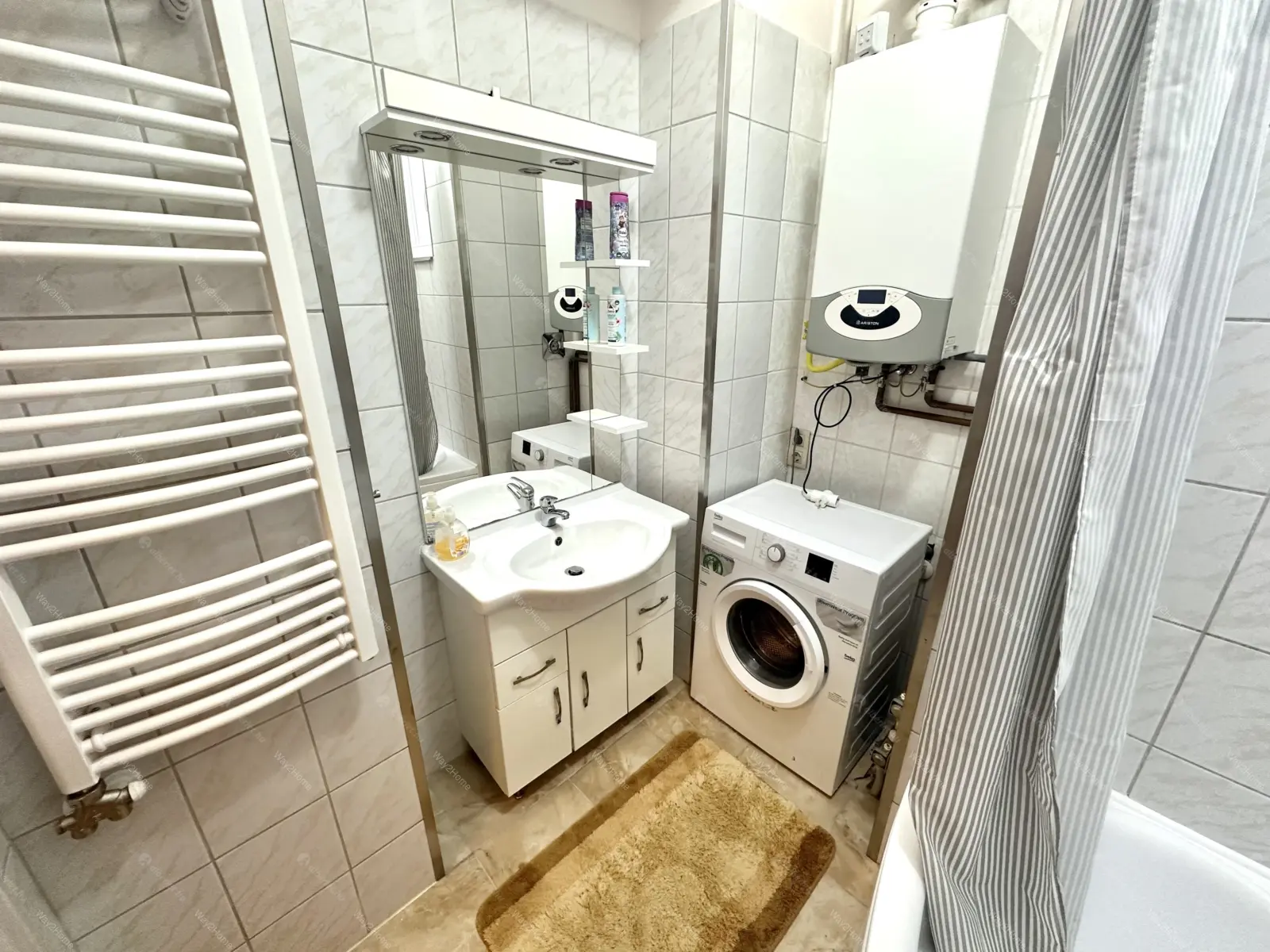 Kiadó albérlet 250000 Ft/hó áron: Budapest, V. kerület  Molnár utca. Mérete: 55 nm, 1 szobás | Alberlet.hu - 6681017