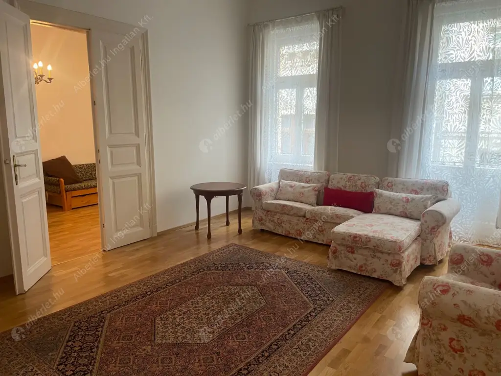 Kiadó albérlet 530000 Ft/hó áron: Budapest, V. kerület  Molnár utca. Mérete: 93 nm, 3 szobás | Alberlet.hu - 6599304