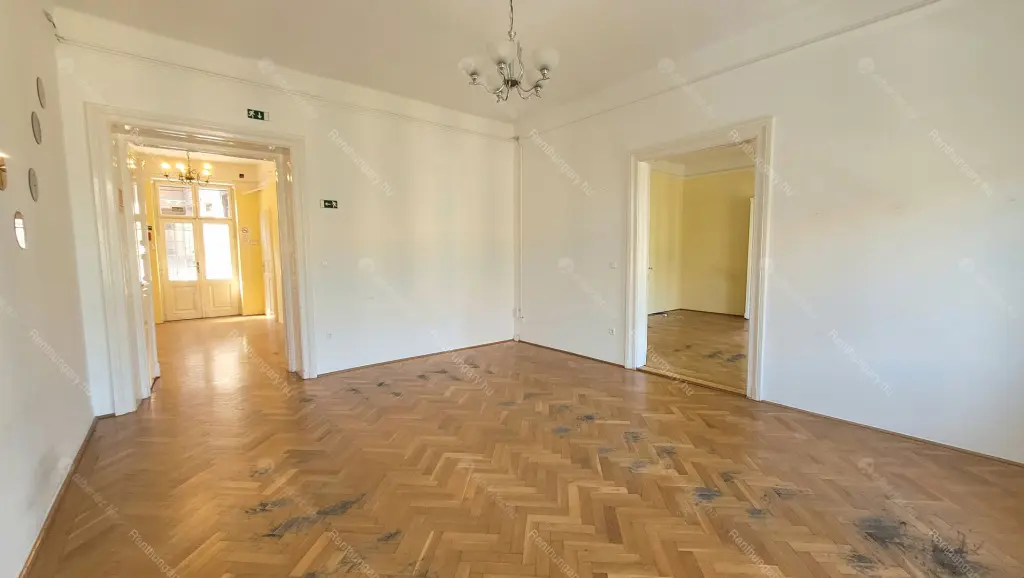 Kiadó albérlet 1500000 Ft/hó áron: Budapest, V. kerület  Múzeum  körút . Mérete: 353 nm, 8 szobás | Alberlet.hu - 6825536