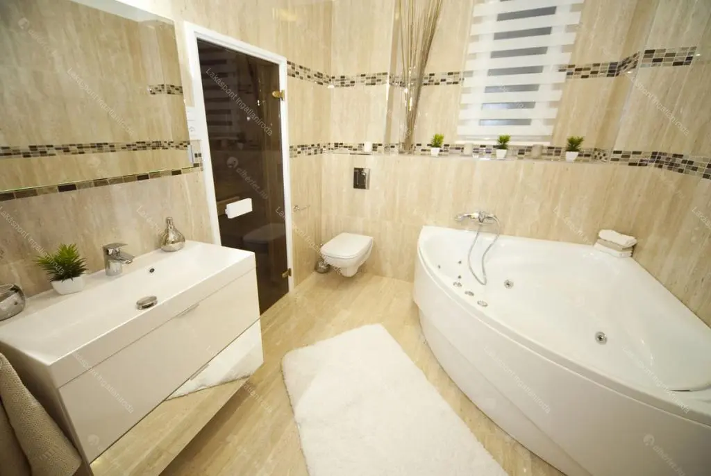 Kiadó albérlet 767000 Ft/hó áron: Budapest, V. kerület  Múzeum körút. Mérete: 120 nm, 3 szobás | Alberlet.hu - 6692754