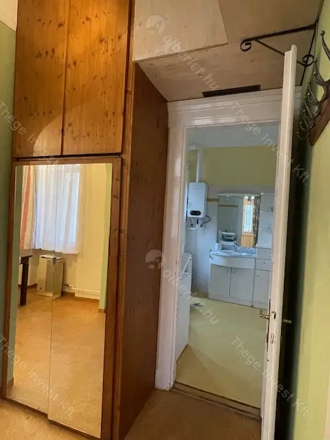 Kiadó albérlet 185000 Ft/hó áron: Budapest, V. kerület  Múzeum körút. Mérete: 33 nm, 1 szobás | Alberlet.hu - 6616909