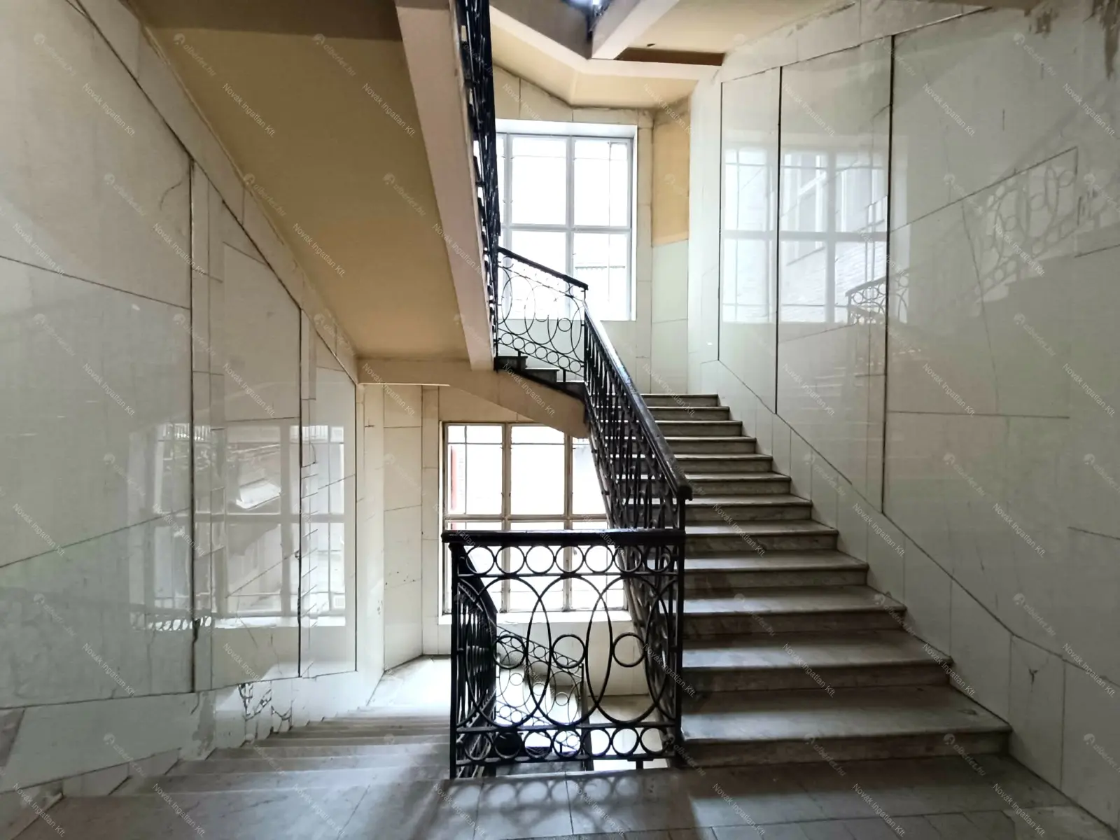 Kiadó albérlet 280000 Ft/hó áron: Budapest, V. kerület  Múzeum körút. Mérete: 55 nm, 1 szobás | Alberlet.hu - 6702467