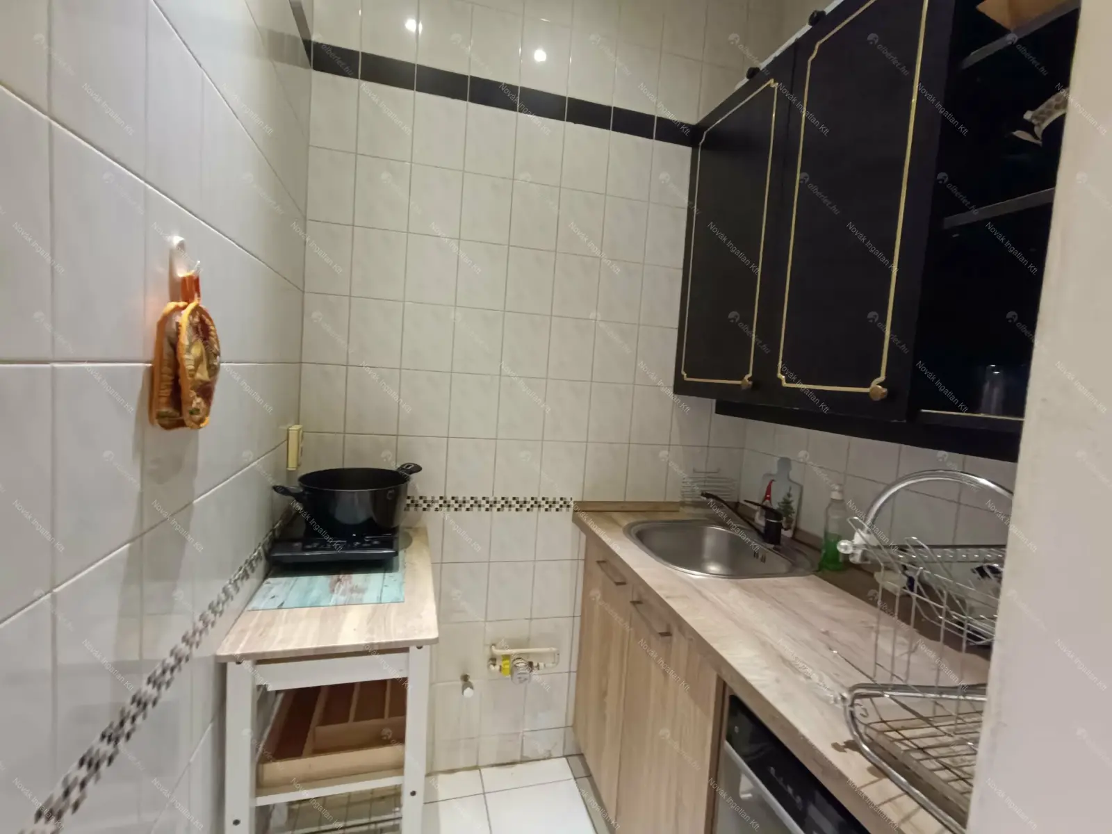 Kiadó albérlet 280000 Ft/hó áron: Budapest, V. kerület  Múzeum körút. Mérete: 55 nm, 1 szobás | Alberlet.hu - 6702491