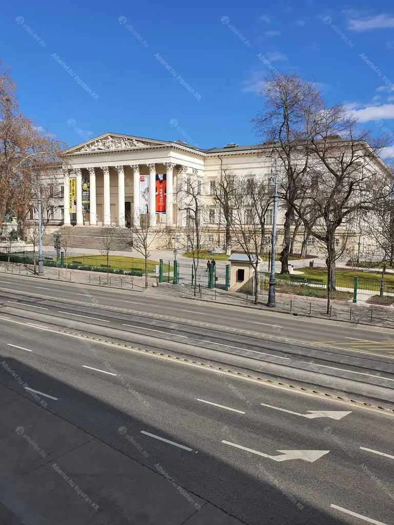 Kiadó albérlet 280000 Ft/hó áron: Budapest, V. kerület  Múzeum körút. Mérete: 55 nm, 2 szobás | Alberlet.hu - 6677064