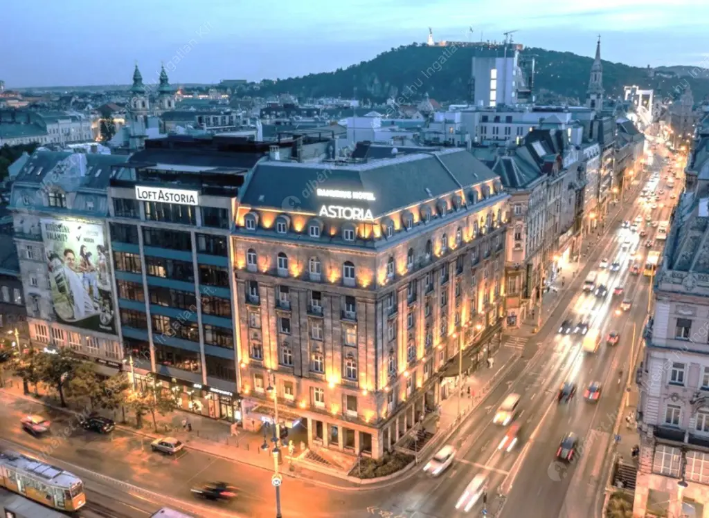 Kiadó albérlet 445000 Ft/hó áron: Budapest, V. kerület  Múzeum körút. Mérete: 70 nm, 2 szobás | Alberlet.hu - 6563495