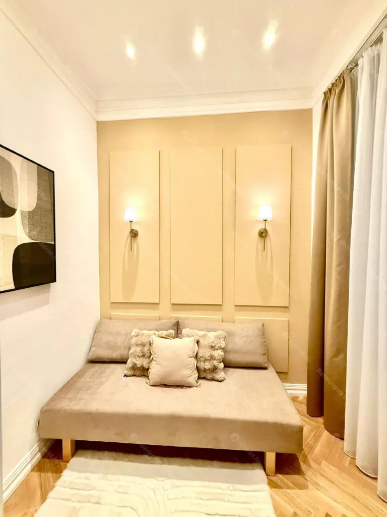 Kiadó albérlet 503000 Ft/hó áron: Budapest, V. kerület  Nádor  utca . Mérete: 61 nm, 3 szobás | Alberlet.hu - 6720308