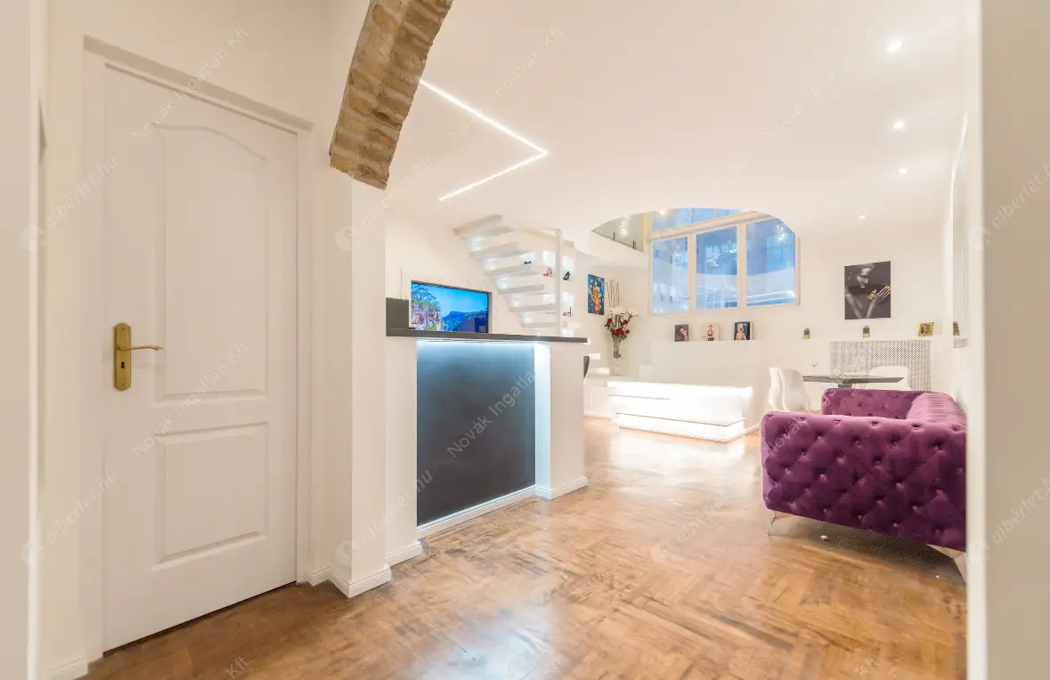 Kiadó albérlet 1127000 Ft/hó áron: Budapest, V. kerület  Nádor utca. Mérete: 105 nm, 2 szobás | Alberlet.hu - 6521652