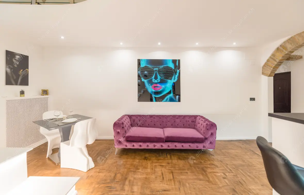 Kiadó albérlet 1127000 Ft/hó áron: Budapest, V. kerület  Nádor utca. Mérete: 105 nm, 2 szobás | Alberlet.hu - 6521654