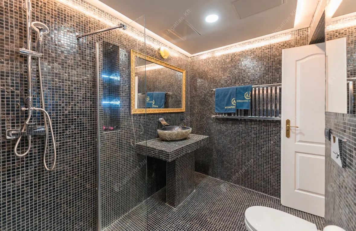 Kiadó albérlet 1127000 Ft/hó áron: Budapest, V. kerület  Nádor utca. Mérete: 105 nm, 2 szobás | Alberlet.hu - 6521669