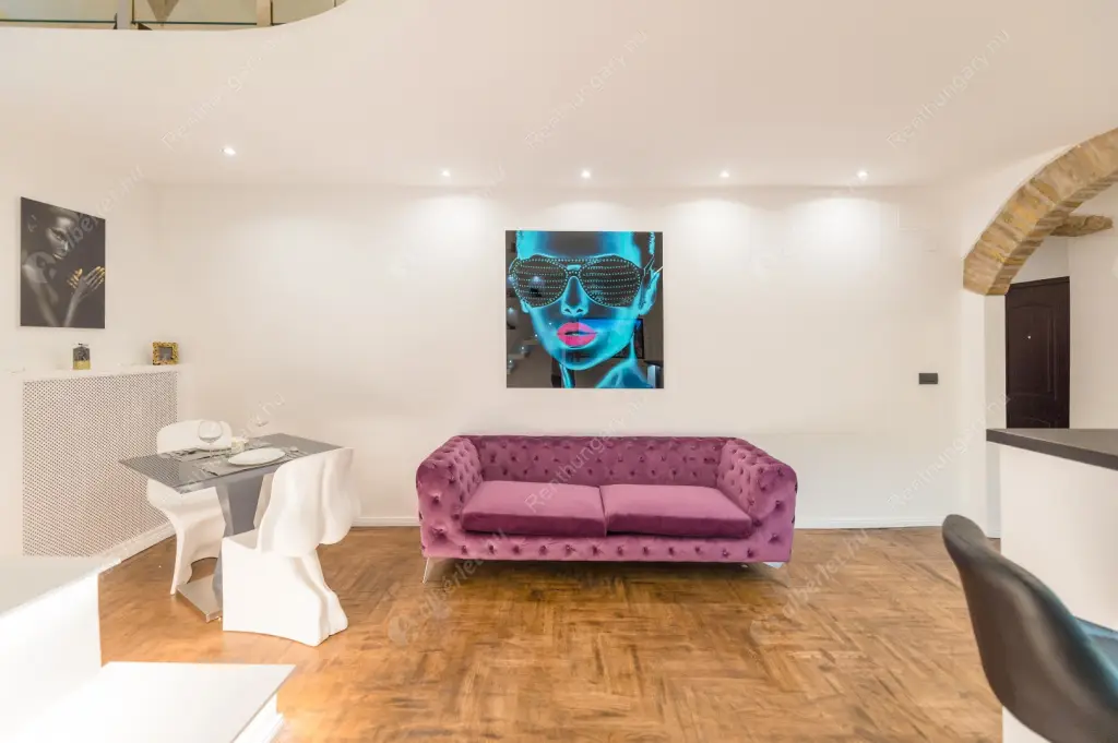 Kiadó albérlet 1126000 Ft/hó áron: Budapest, V. kerület  Nádor utca. Mérete: 105 nm, 2 szobás | Alberlet.hu - 6558900