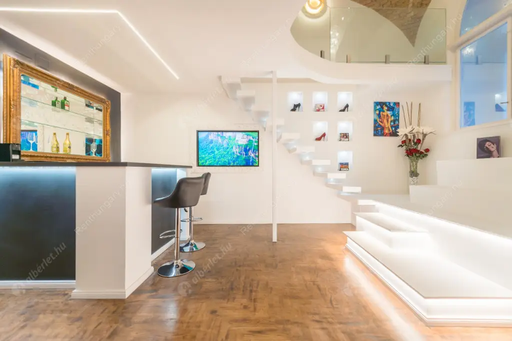 Kiadó albérlet 1116000 Ft/hó áron: Budapest, V. kerület  Nádor utca. Mérete: 105 nm, 2 szobás | Alberlet.hu - 6616672