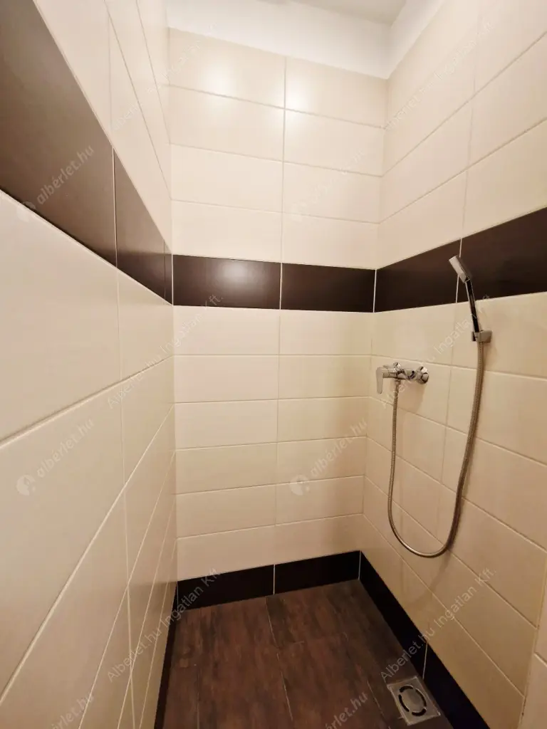 Kiadó albérlet 230000 Ft/hó áron: Budapest, V. kerület  Nagy Ignác utca. Mérete: 43 nm, 1 szobás | Alberlet.hu - 6639302
