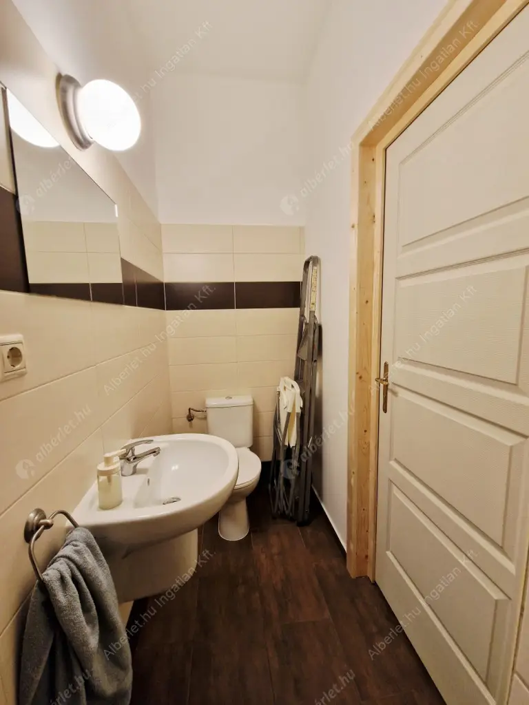 Kiadó albérlet 230000 Ft/hó áron: Budapest, V. kerület  Nagy Ignác utca. Mérete: 43 nm, 1 szobás | Alberlet.hu - 6639303