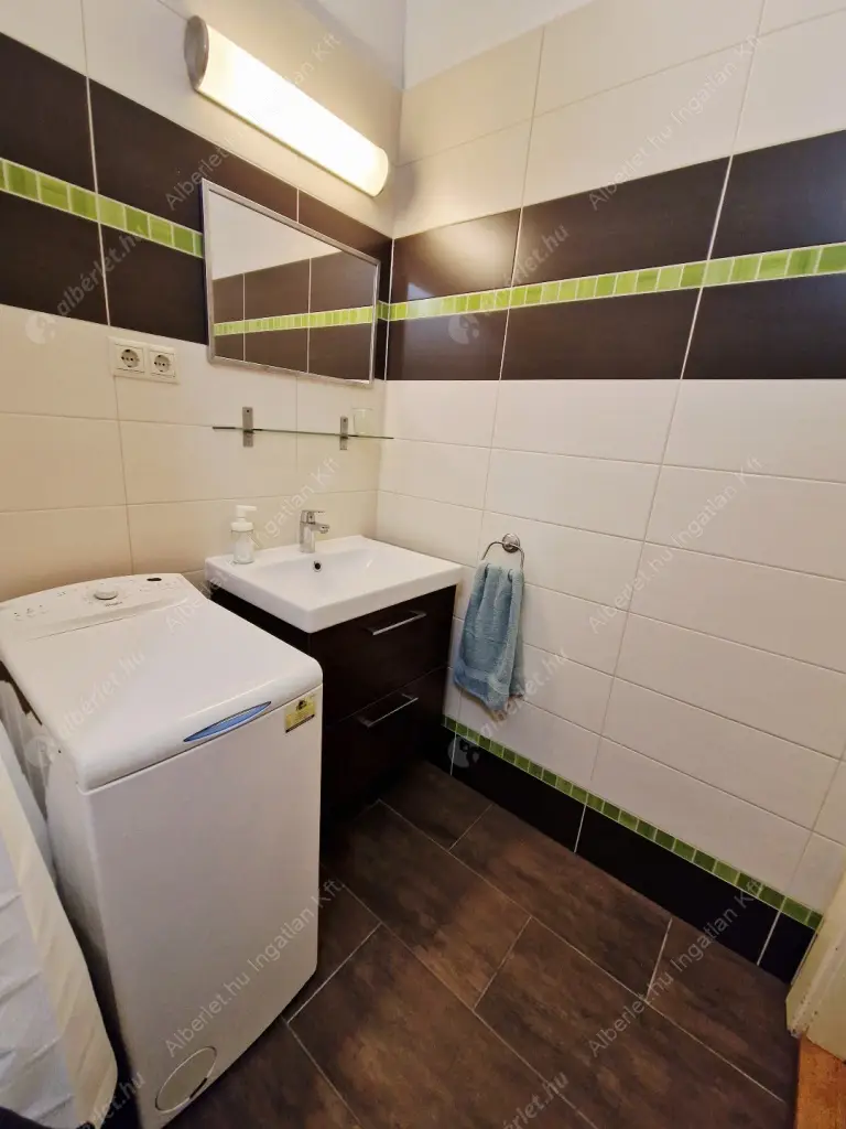 Kiadó albérlet 230000 Ft/hó áron: Budapest, V. kerület  Nagy Ignác utca. Mérete: 43 nm, 1 szobás | Alberlet.hu - 6639307