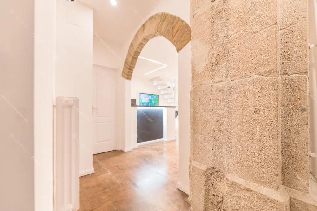 Kiadó albérlet 1100000 Ft/hó áron: Budapest, V. kerület  nan utca . Mérete: 55 nm, 1 szobás | Alberlet.hu - 6656417