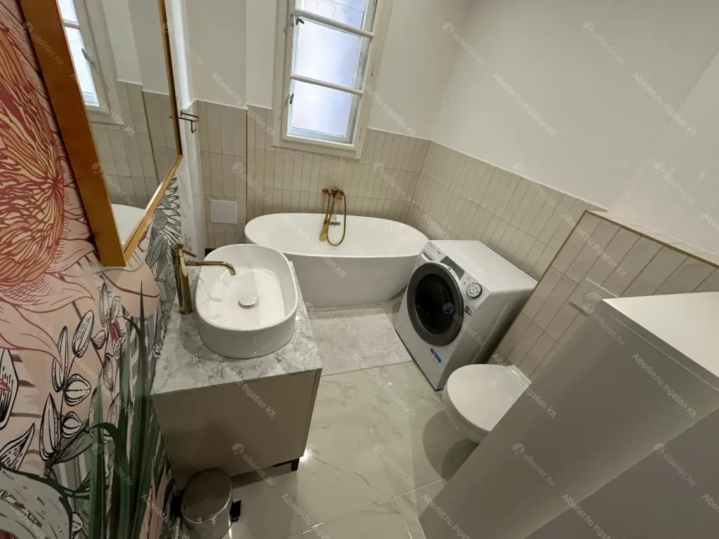 Kiadó albérlet 604000 Ft/hó áron: Budapest, V. kerület  Nyáry Pál utca. Mérete: 100 nm, 3 szobás | Alberlet.hu - 6648458