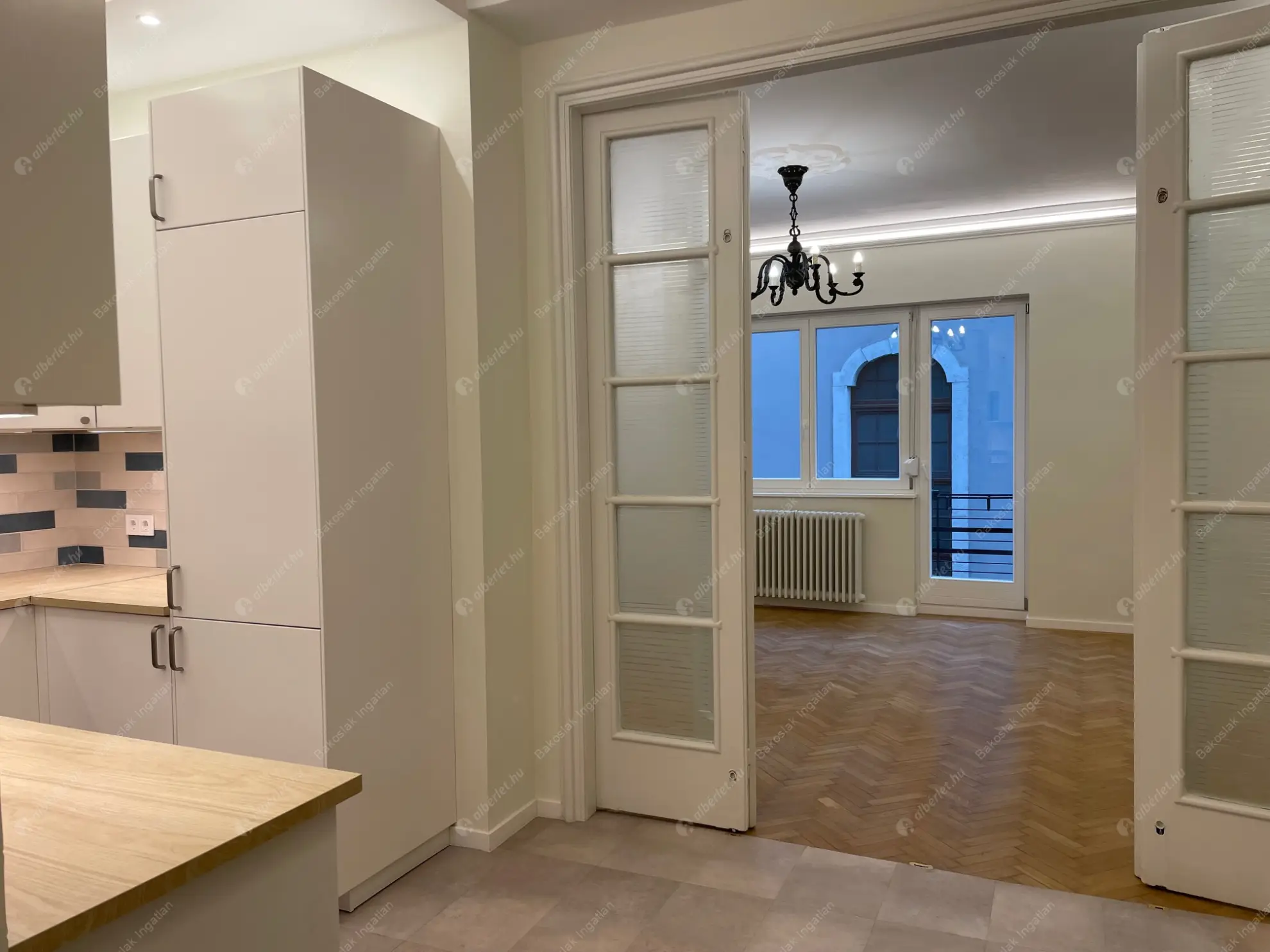 Kiadó albérlet 350000 Ft/hó áron: Budapest, V. kerület  Nyáry Pál utca. Mérete: 60 nm, 2 szobás | Alberlet.hu - 6586098