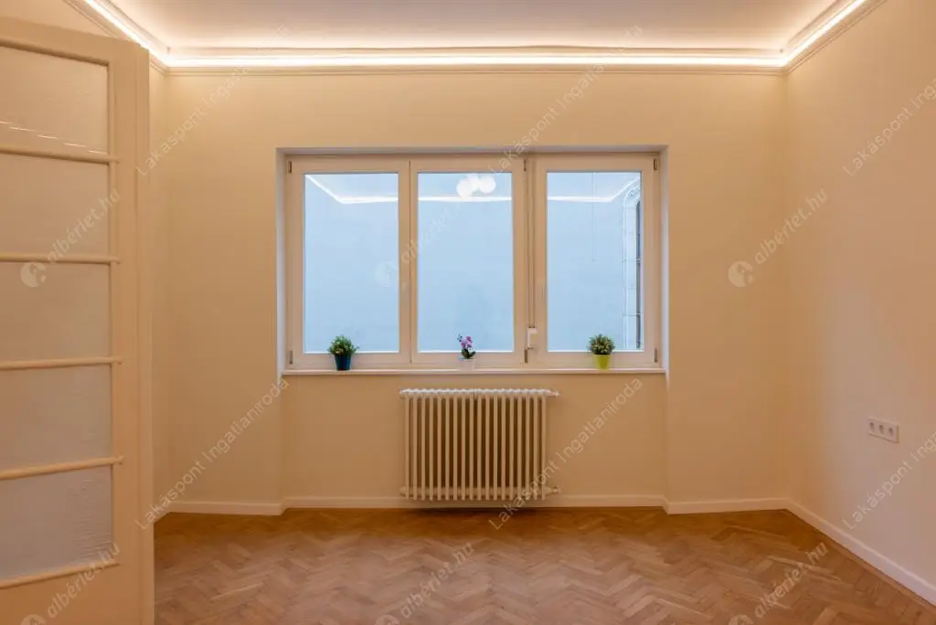 Kiadó albérlet 382000 Ft/hó áron: Budapest, V. kerület  Nyáry Pál utca. Mérete: 68 nm, 3 szobás | Alberlet.hu - 6586915