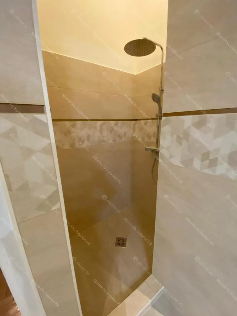 Kiadó albérlet 500000 Ft/hó áron: Budapest, V. kerület  Október 6. utca. Mérete: 124 nm, 4 szobás | Alberlet.hu - 6681638