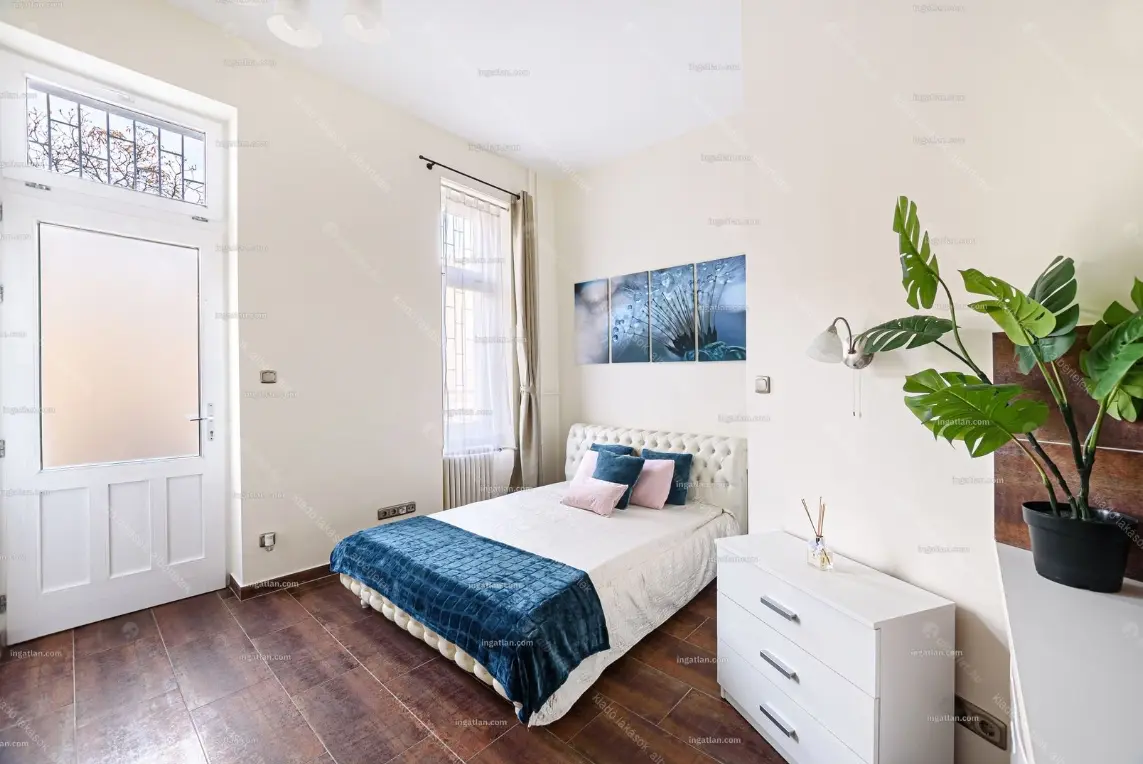 Kiadó albérlet 199000 Ft/hó áron: Budapest, V. kerület  Október 6. utca. Mérete: 20 nm, 1 szobás | Alberlet.hu - 6640378