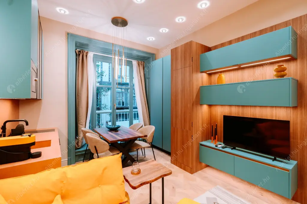 Kiadó albérlet 299000 Ft/hó áron: Budapest, V. kerület  Október 6. utca. Mérete: 26 nm, 1 szobás | Alberlet.hu - 6599789