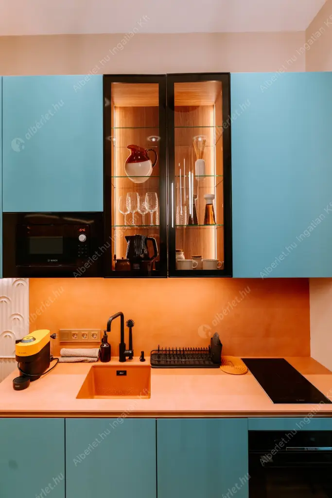 Kiadó albérlet 299000 Ft/hó áron: Budapest, V. kerület  Október 6. utca. Mérete: 26 nm, 1 szobás | Alberlet.hu - 6599792