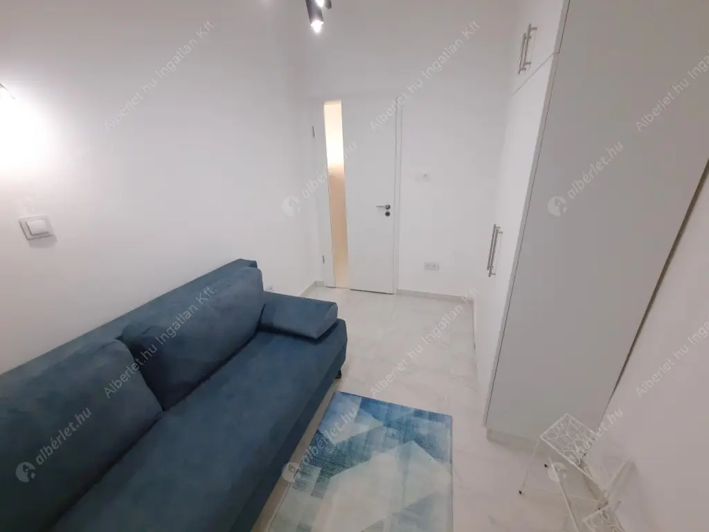 Kiadó albérlet 450000 Ft/hó áron: Budapest, V. kerület  Október 6. utca. Mérete: 52 nm, 1 szobás | Alberlet.hu - 6518706