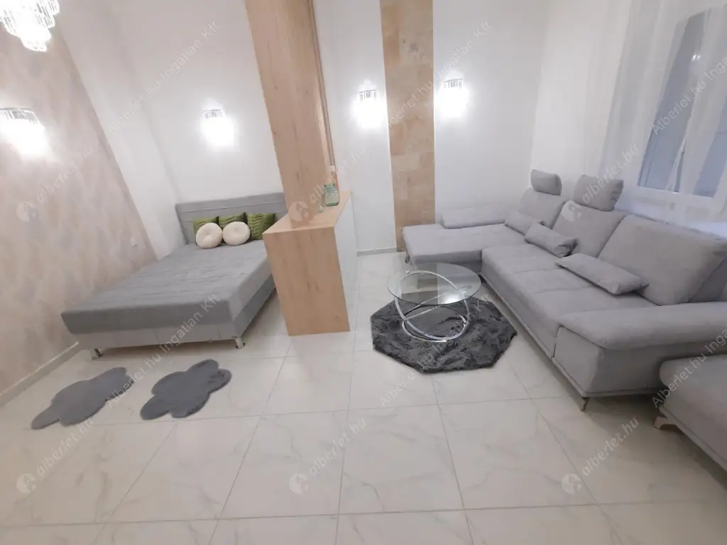 Kiadó albérlet 300000 Ft/hó áron: Budapest, V. kerület  Október 6. utca. Mérete: 52 nm, 1 szobás | Alberlet.hu - 6598022