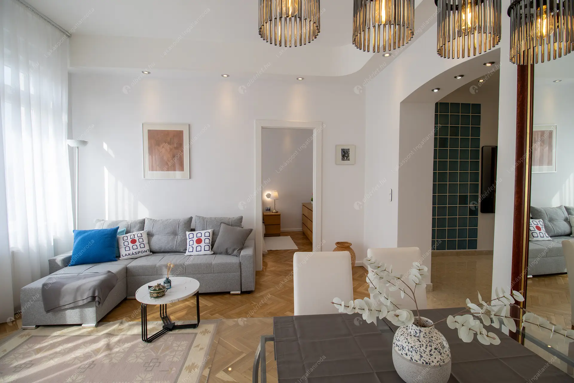 Kiadó albérlet 622000 Ft/hó áron: Budapest, V. kerület  Október 6. utca. Mérete: 62 nm, 3 szobás | Alberlet.hu - 6445664