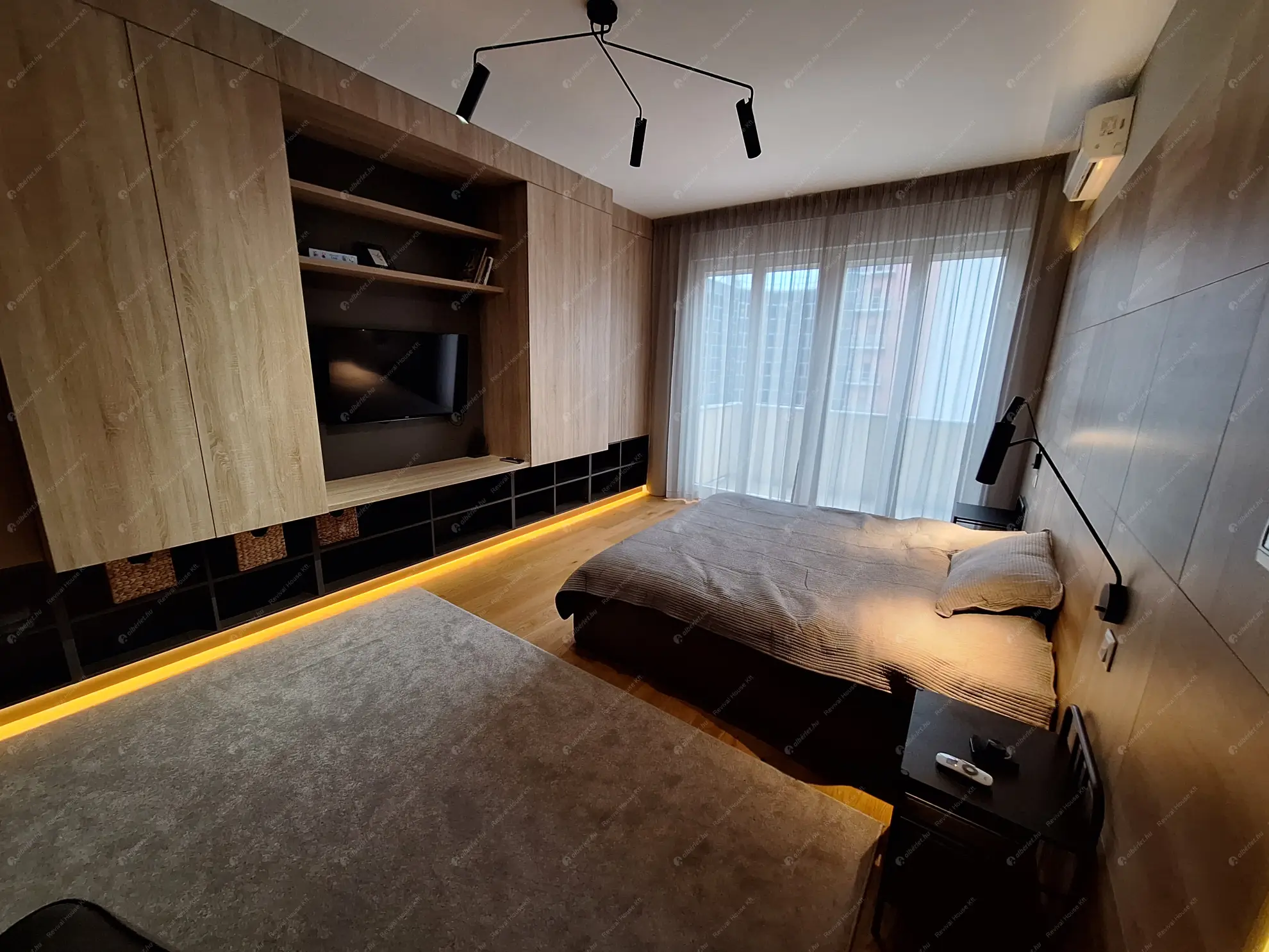 Kiadó albérlet 766000 Ft/hó áron: Budapest, V. kerület  Október 6. utca. Mérete: 80 nm, 3 szobás | Alberlet.hu - 6565286