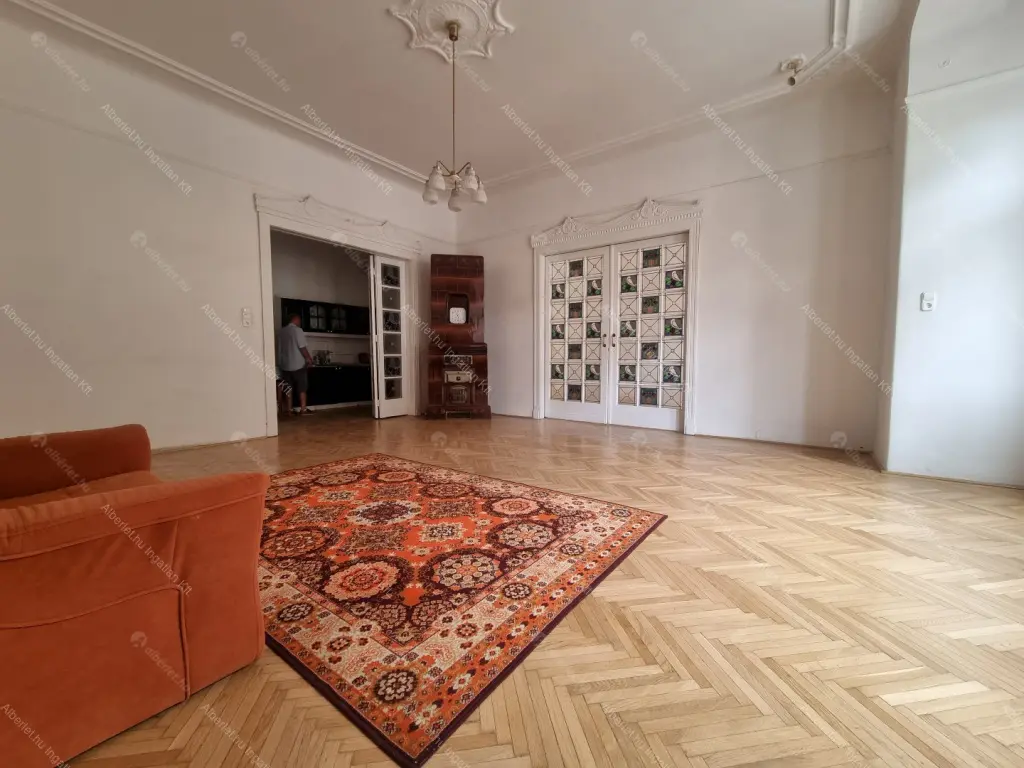 Kiadó albérlet 350000 Ft/hó áron: Budapest, V. kerület  Október 6. utca. Mérete: 85 nm, 2 szobás | Alberlet.hu - 6640250