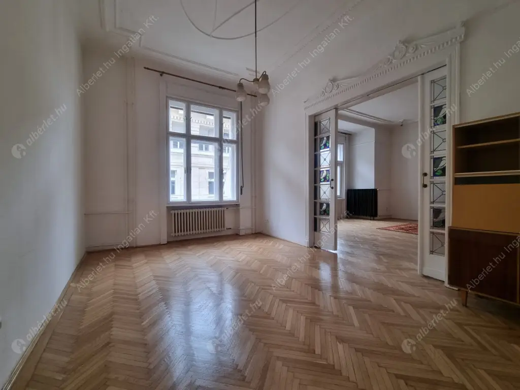 Kiadó albérlet 395000 Ft/hó áron: Budapest, V. kerület  Október 6. utca. Mérete: 85 nm, 3 szobás | Alberlet.hu - 6618787