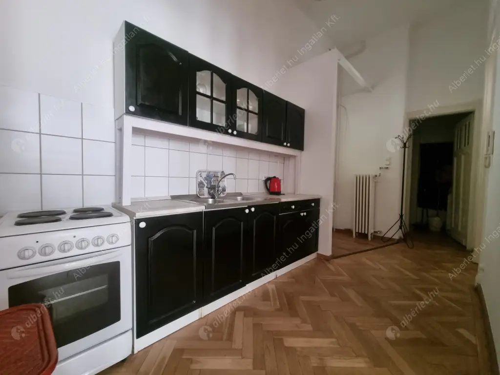 Kiadó albérlet 395000 Ft/hó áron: Budapest, V. kerület  Október 6. utca. Mérete: 85 nm, 3 szobás | Alberlet.hu - 6618791