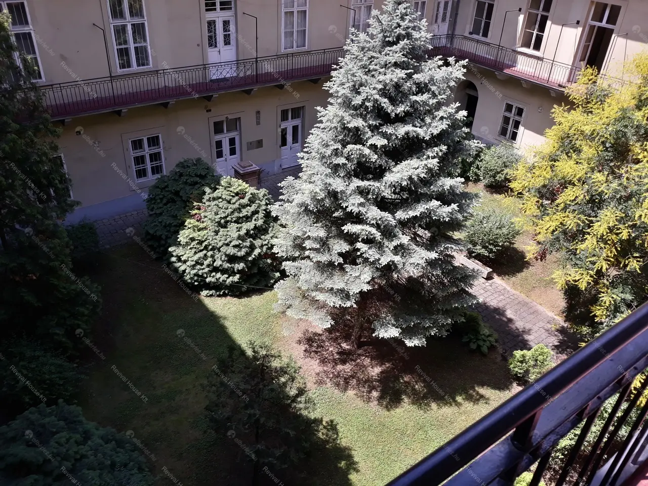 Kiadó albérlet 796000 Ft/hó áron: Budapest, V. kerület  Október 6. utca. Mérete: 90 nm, 3 szobás | Alberlet.hu - 5327574