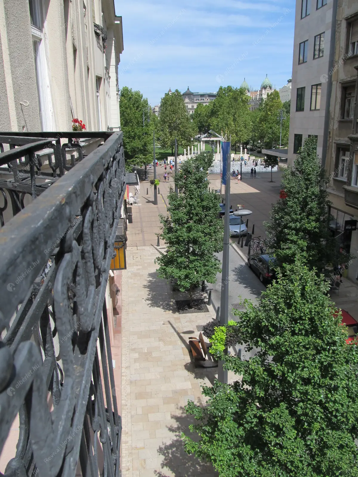 Kiadó albérlet 648000 Ft/hó áron: Budapest, V. kerület  Október 6. utca. Mérete: 90 nm, 3 szobás | Alberlet.hu - 6593324