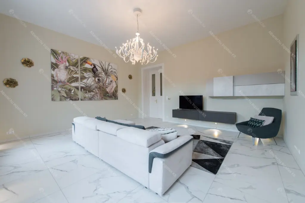 Kiadó albérlet 950000 Ft/hó áron: Budapest, V. kerület  Papnövelde utca. Mérete: 160 nm, 4 szobás | Alberlet.hu - 6655505