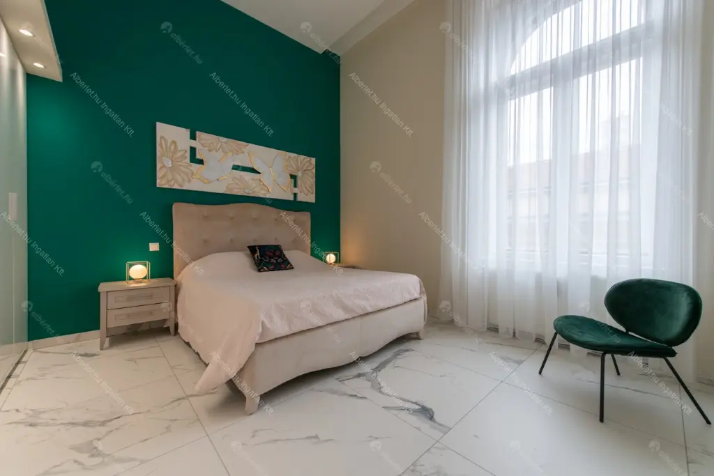 Kiadó albérlet 950000 Ft/hó áron: Budapest, V. kerület  Papnövelde utca. Mérete: 160 nm, 4 szobás | Alberlet.hu - 6655506