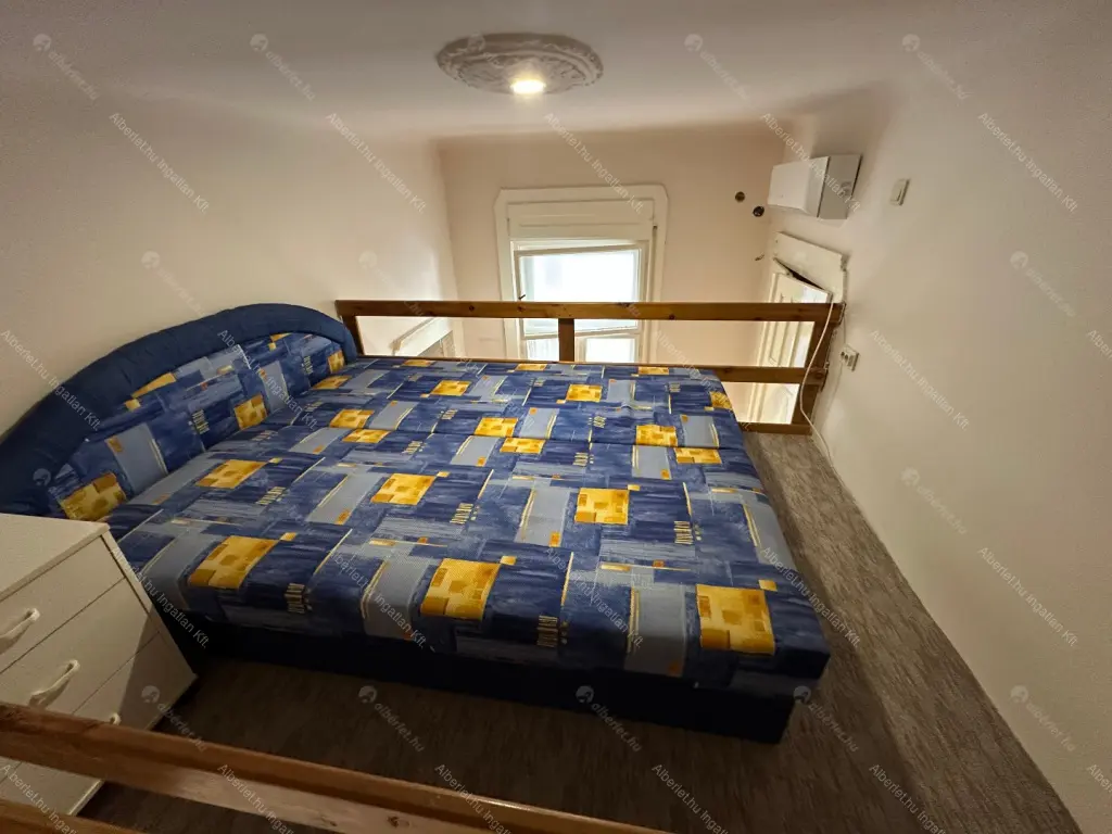 Kiadó albérlet 245000 Ft/hó áron: Budapest, V. kerület  Papnövelde utca. Mérete: 22 nm, 1 szobás | Alberlet.hu - 6640151