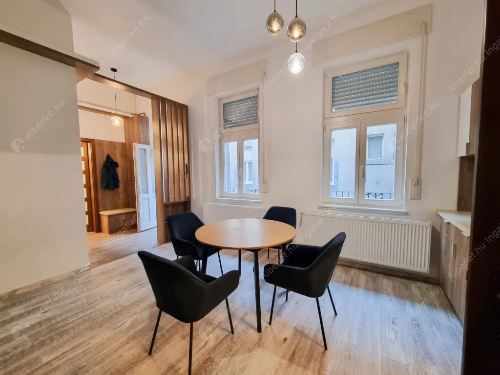 Kiadó albérlet 350000 Ft/hó áron: Budapest, V. kerület  Papnövelde utca. Mérete: 55 nm, 2 szobás | Alberlet.hu - 6556847