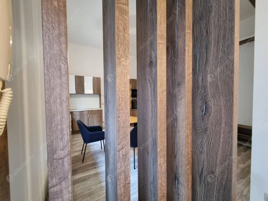 Kiadó albérlet 350000 Ft/hó áron: Budapest, V. kerület  Papnövelde utca. Mérete: 55 nm, 2 szobás | Alberlet.hu - 6556859