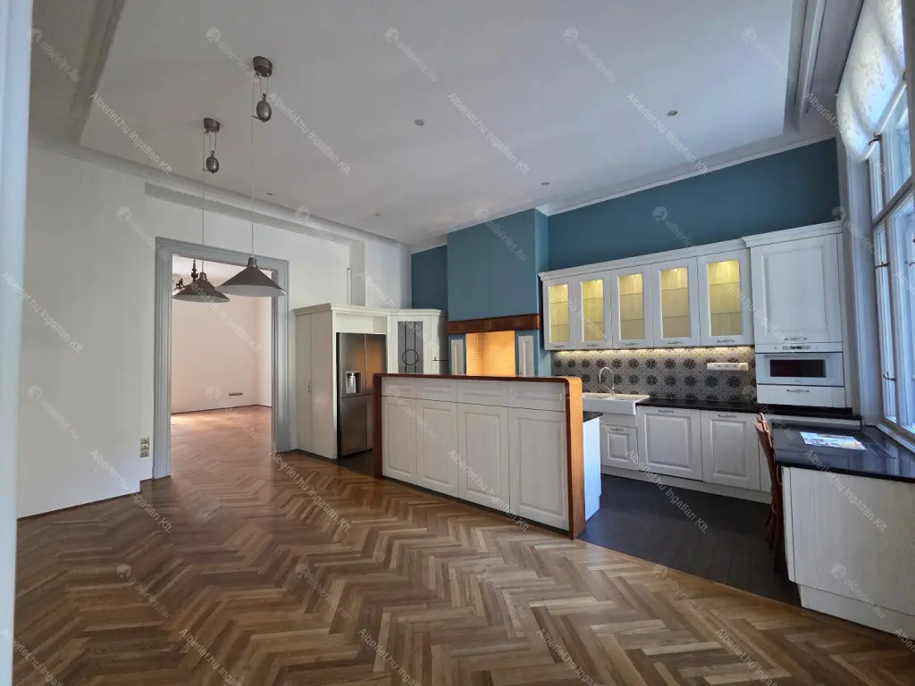 Kiadó albérlet 1544000 Ft/hó áron: Budapest, V. kerület  Perczel Mór utca. Mérete: 202 nm, 6 szobás | Alberlet.hu - 6678673