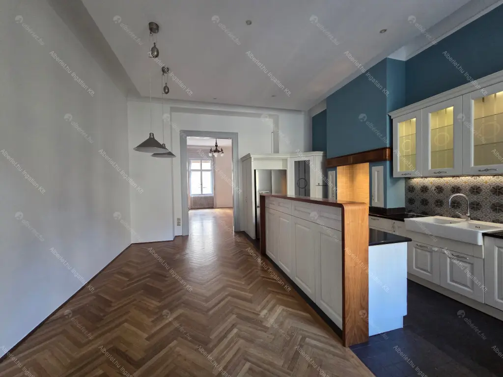 Kiadó albérlet 1544000 Ft/hó áron: Budapest, V. kerület  Perczel Mór utca. Mérete: 202 nm, 6 szobás | Alberlet.hu - 6678674