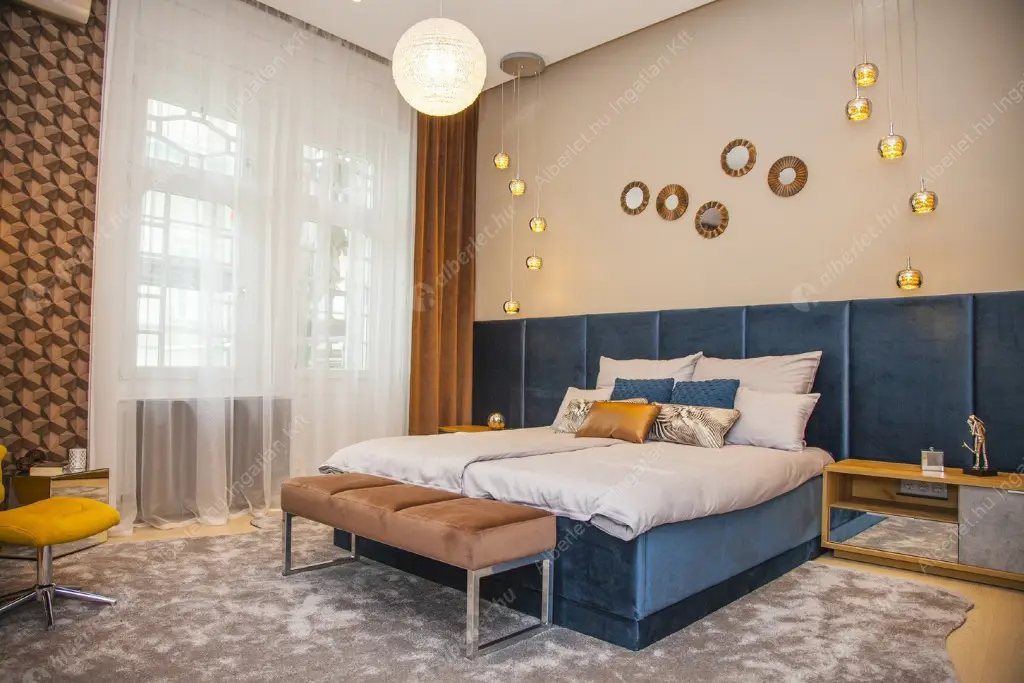 Kiadó albérlet 950000 Ft/hó áron: Budapest, V. kerület  Petőfi Sándor utca. Mérete: 127 nm, 3 szobás | Alberlet.hu - 6517650