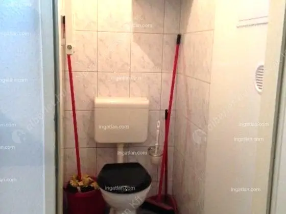 Kiadó albérlet 210000 Ft/hó áron: Budapest, V. kerület  Petőfi Sándor utca. Mérete: 32 nm, 1 szobás | Alberlet.hu - 6575434