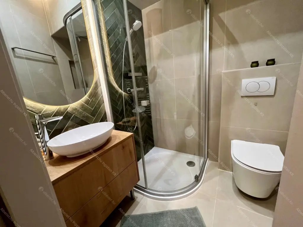 Kiadó albérlet 295000 Ft/hó áron: Budapest, V. kerület  Petőfi Sándor utca. Mérete: 32 nm, 1 szobás | Alberlet.hu - 6652059